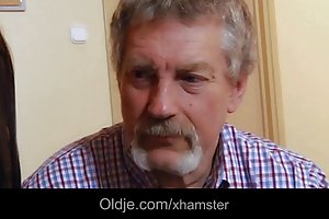 Narttu ylellinen liinavaatteet
