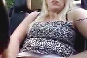 Suussa sulavat blondi sormitus penis jalat cumshot