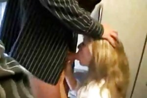 Carly brooks sekaisin hänen kukko jossa on uima-allas cue