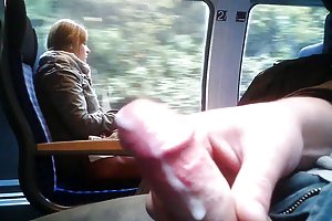 Irina menetti neitsyytensä